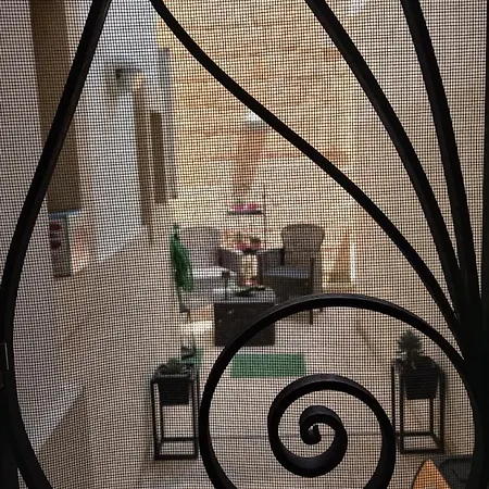 Casa Dante Deliziosa Casa A Due Passi Dal Centro Nyaraló Lecce