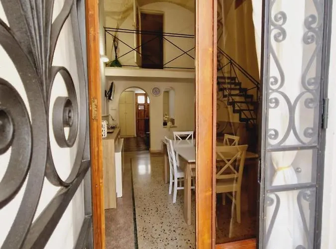 Casa Dante Deliziosa Casa A Due Passi Dal Centro 펜션 레체